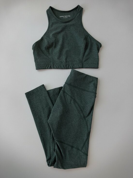 Outdoor Voices Other - Green Outdoor Voices Set - Size M Sports Bra & Size S Leggings - GUC